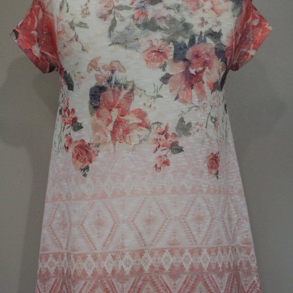 Papaya Cream Pink Floral Juniors Sz Medium Top - Picture 5 of 5